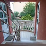 Ljubo Стари Град